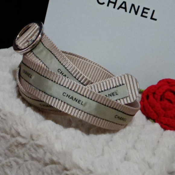 NWT belt